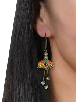 earring-closeup.jpg